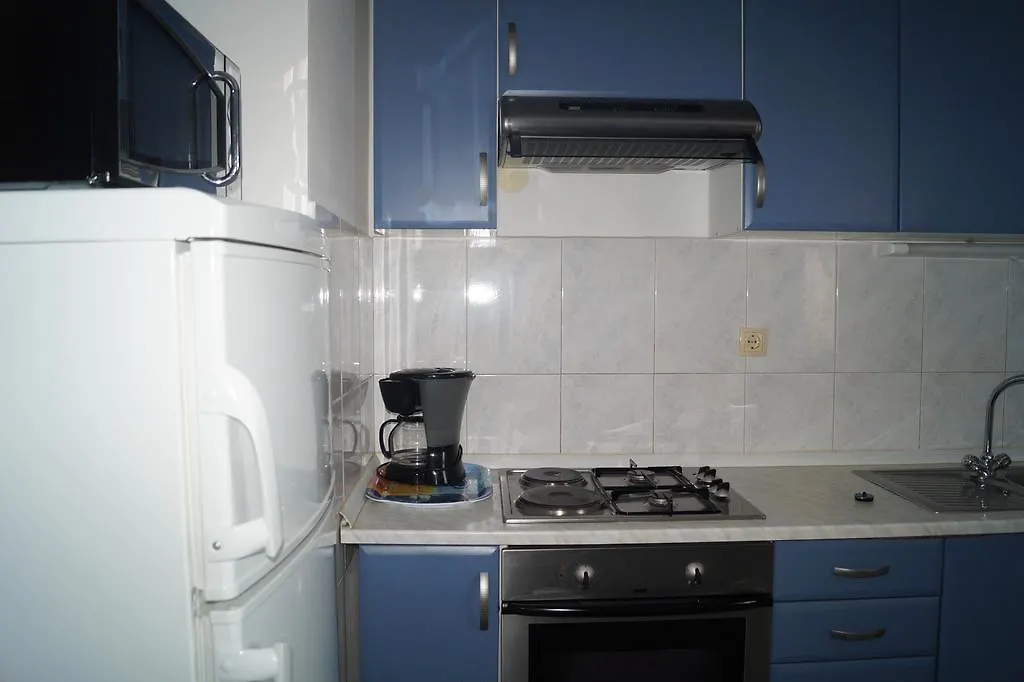 Apartments Tomic Biograd Na Moru