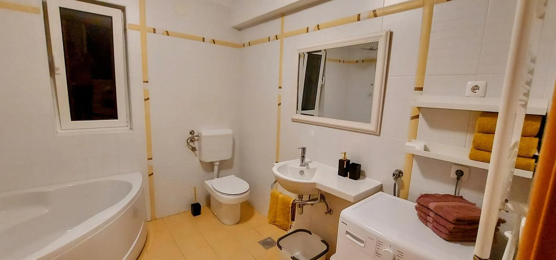 Apartments Tomic 0*, Biograd Na Moru