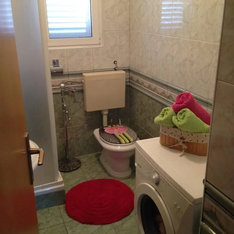 Apartments Tomic  Biograd Na Moru