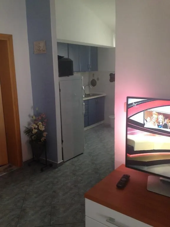Apartments Tomic