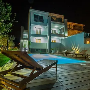  Apartament Pocco Locco